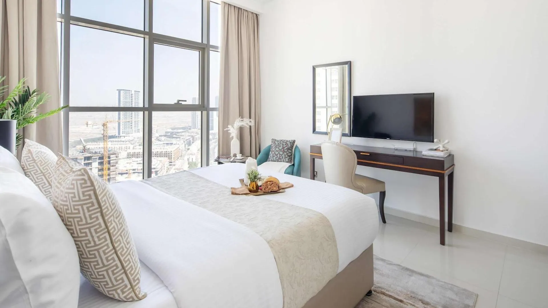 Frank Porter - Damac Ghalia Dubai