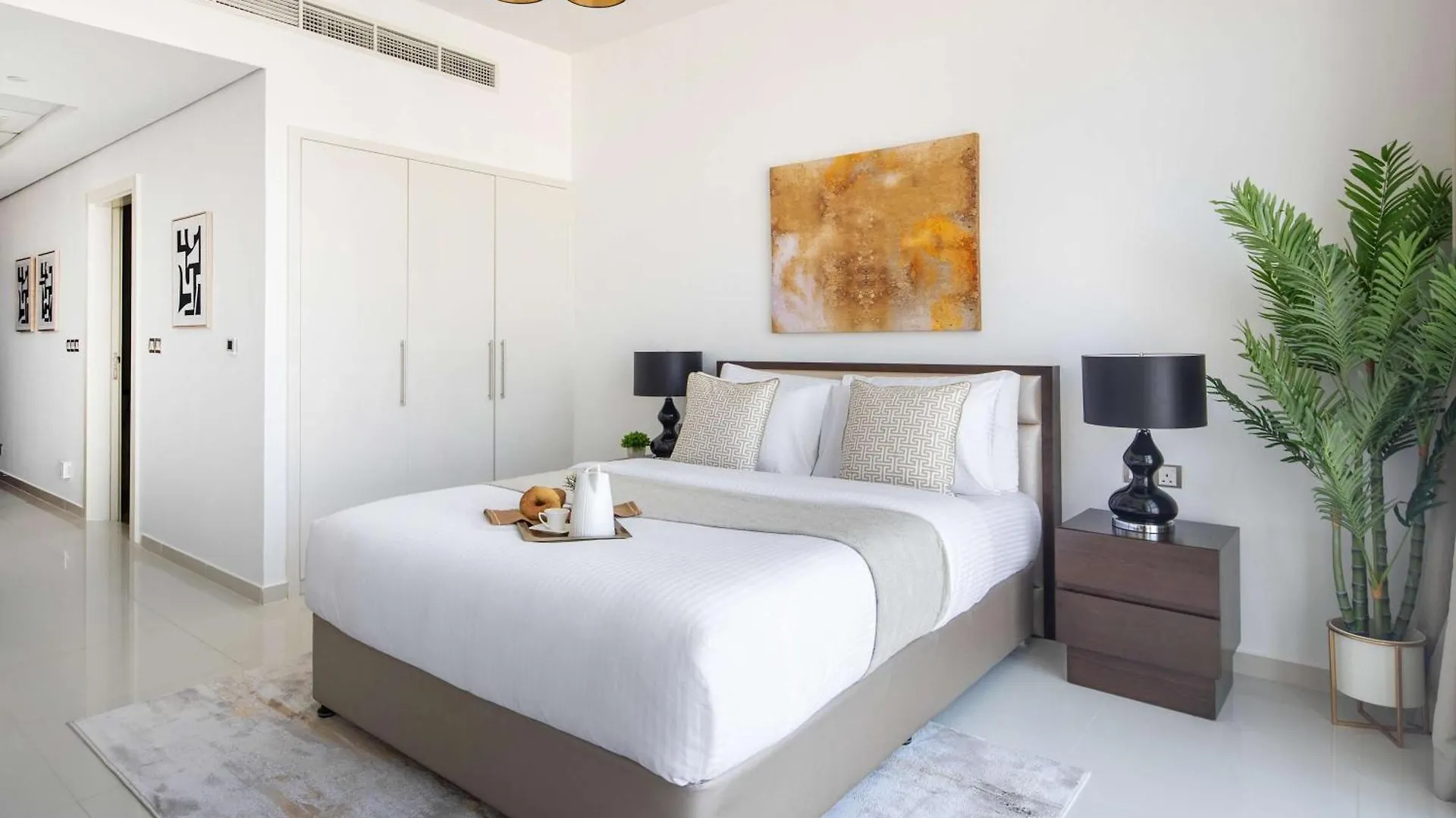 Frank Porter - Damac Ghalia Dubai 0*,  United Arab Emirates