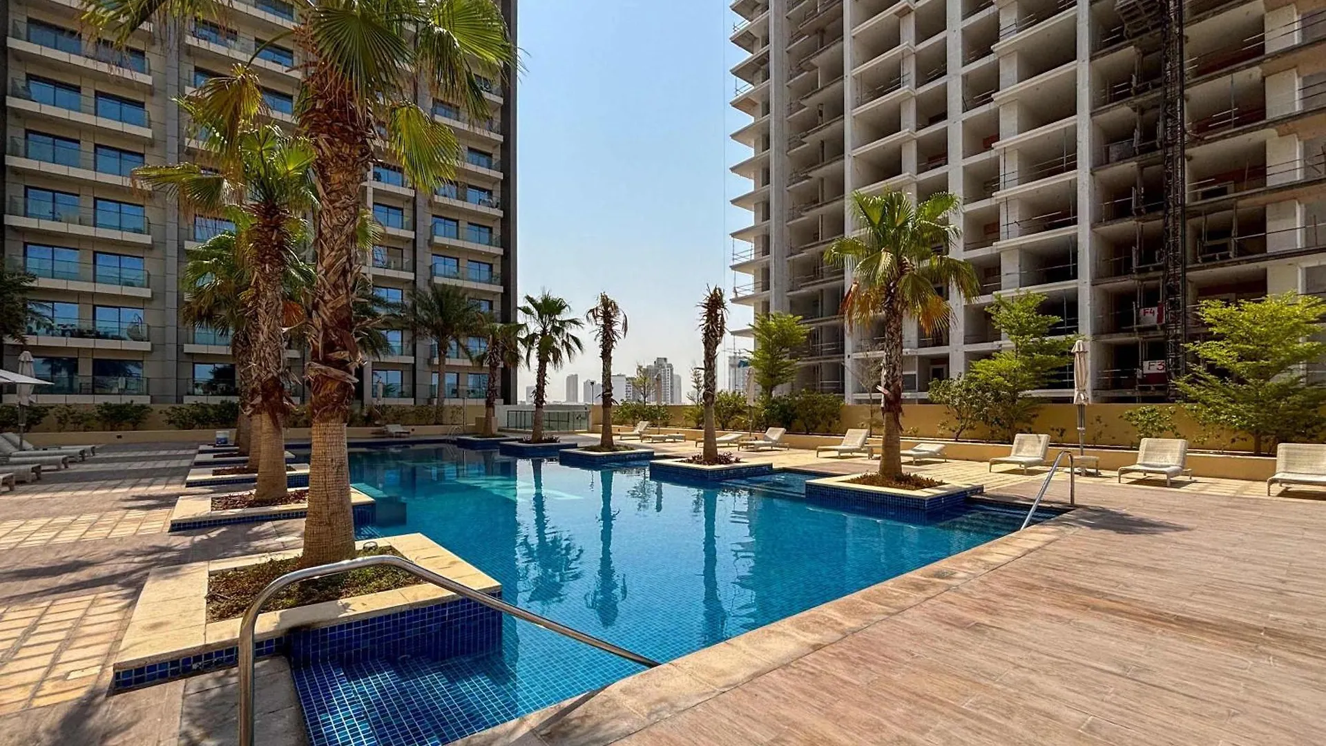 Frank Porter - Damac Ghalia Dubai United Arab Emirates